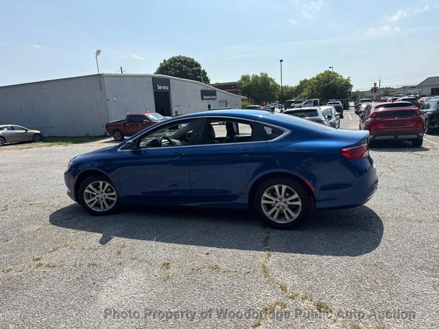 2017 Chrysler 200 Limited Platinum FWD - 23052007 - 4