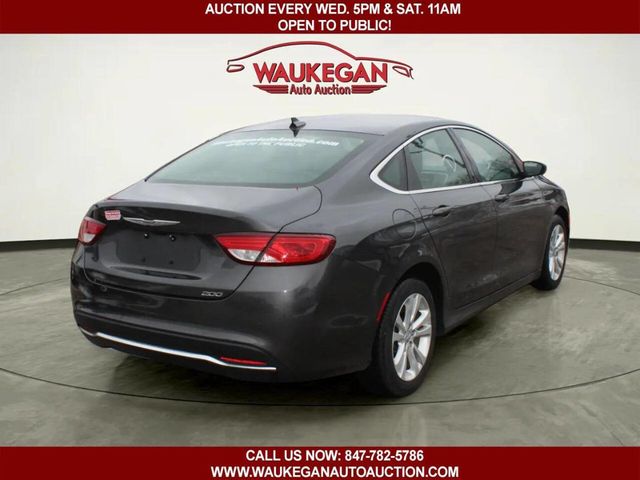 2017 Chrysler 200 Limited Platinum FWD - 22962398 - 3
