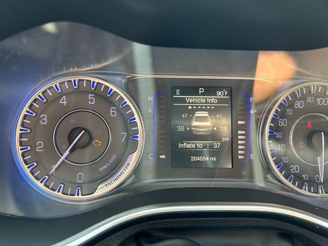 2017 Chrysler 200 Limited Platinum FWD - 22862991 - 8