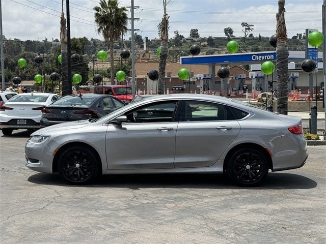 2017 Chrysler 200 Limited Platinum FWD - 22734977 - 17