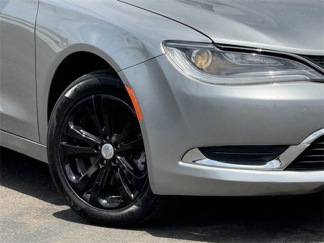 2017 Chrysler 200 Limited Platinum FWD - 22734977 - 96