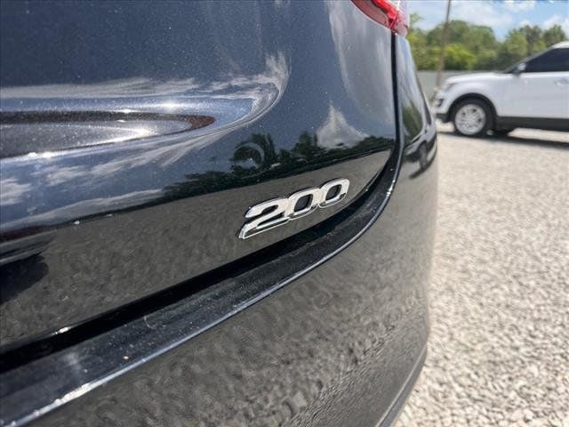 2017 Chrysler 200 LX FWD - 22575250 - 19