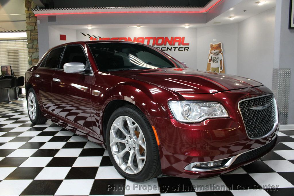 2017 Chrysler 300 300C Platinum RWD - 22933093 - 0