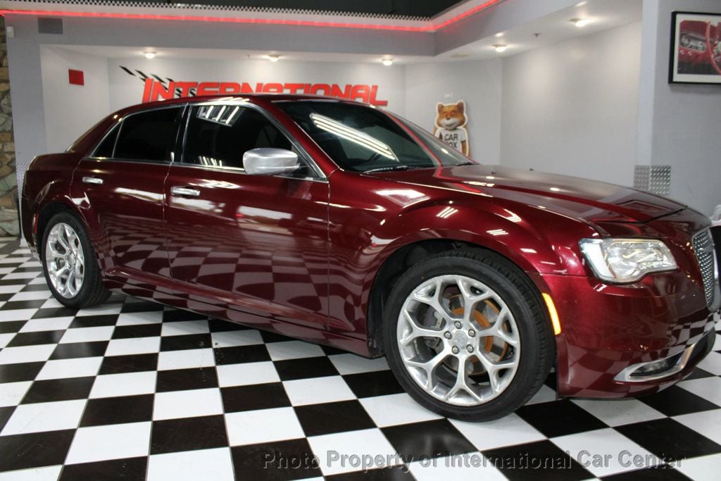 2017 Chrysler 300 300C Platinum RWD - 22933093 - 1