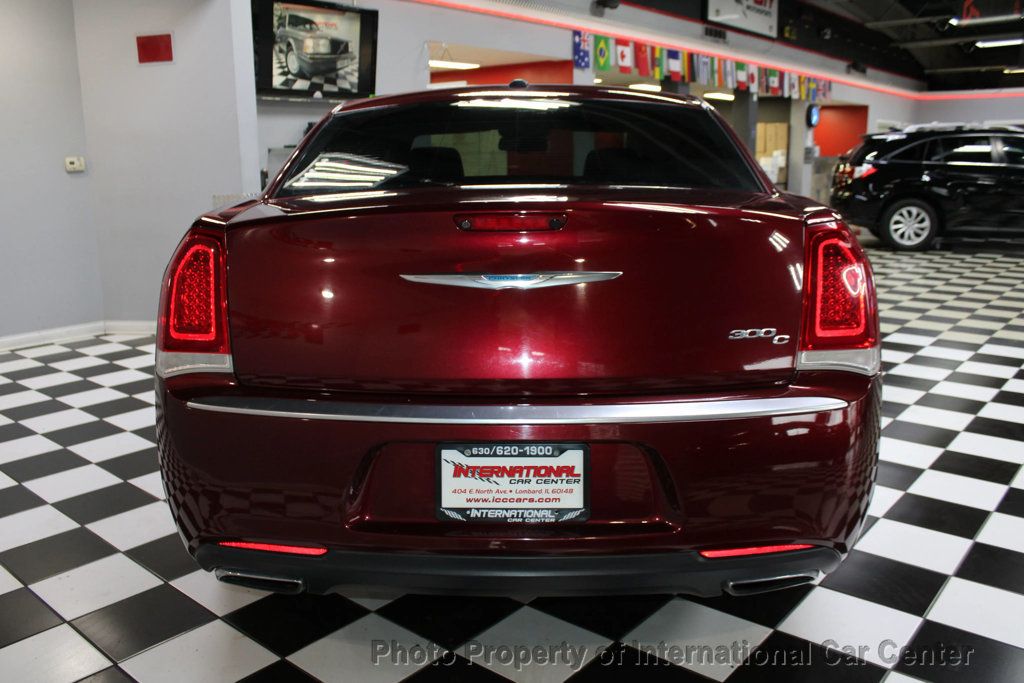 2017 Chrysler 300 300C Platinum RWD - 22933093 - 4