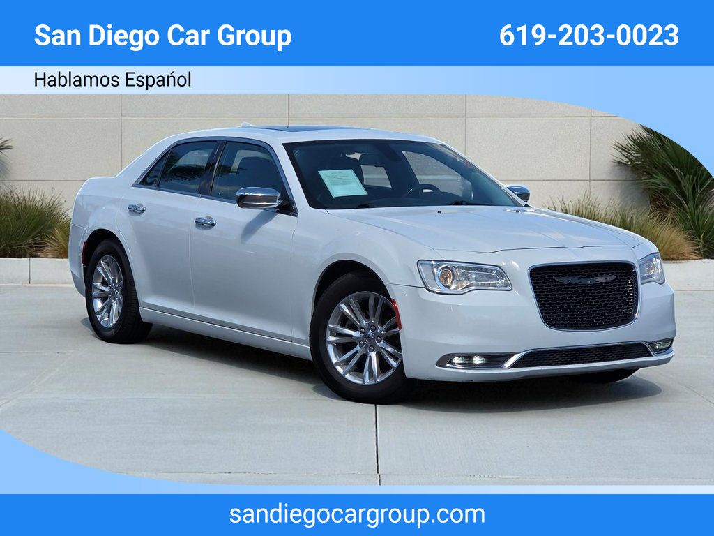 2017 Chrysler 300 300C RWD - 22908911 - 0