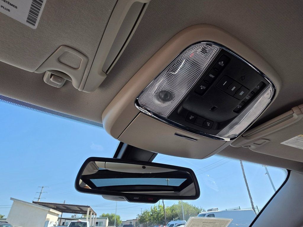 2017 Chrysler 300 300C RWD - 22908911 - 34