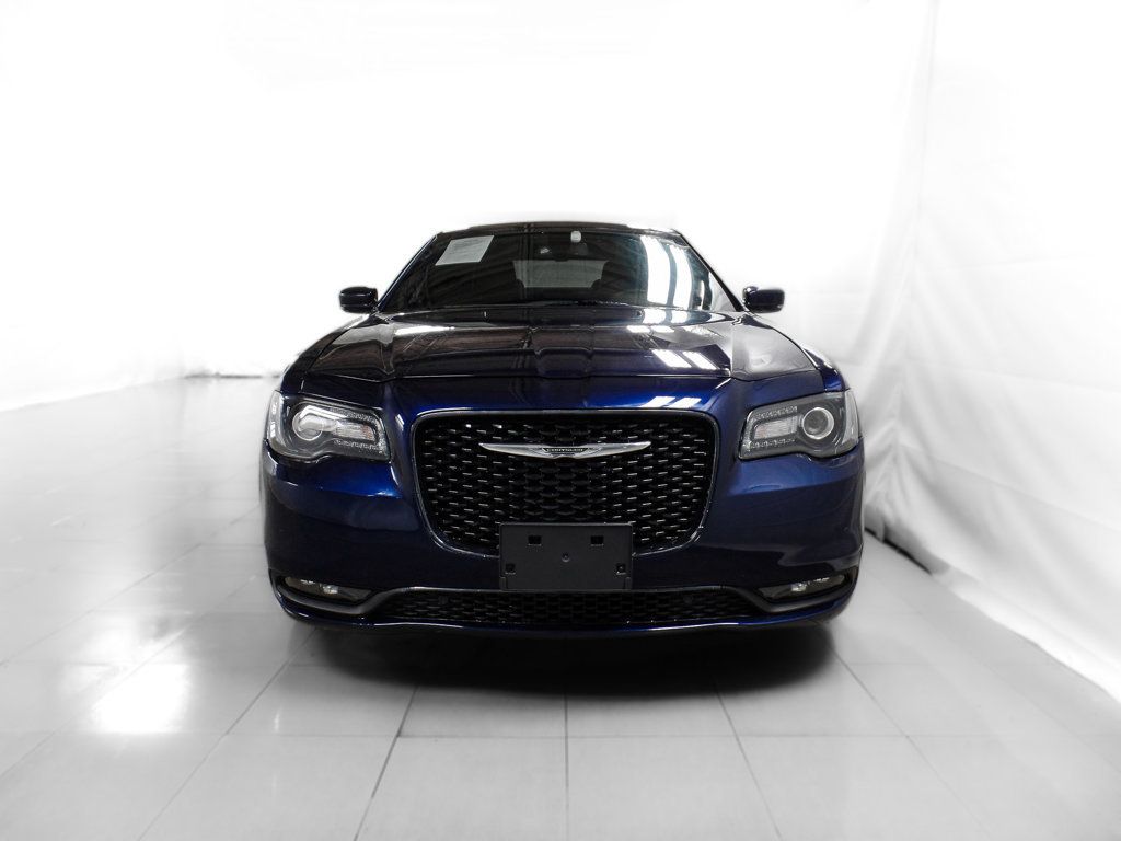 2017 Chrysler 300 300S AWD - 22717323 - 1