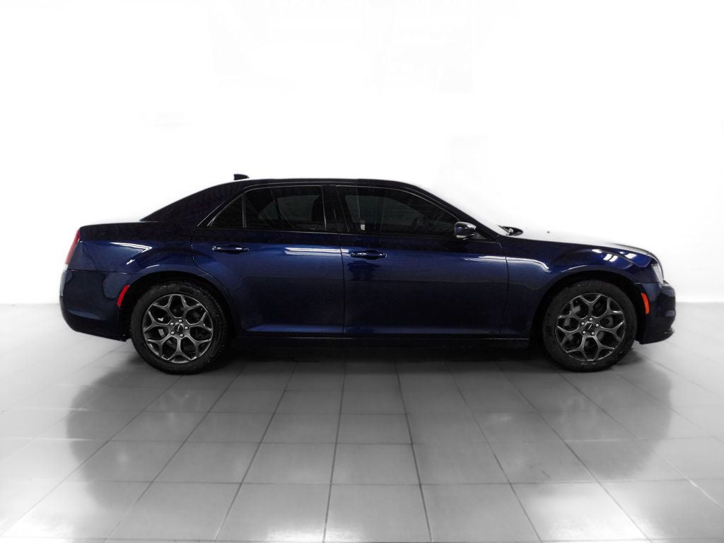 2017 Chrysler 300 300S AWD - 22717323 - 6