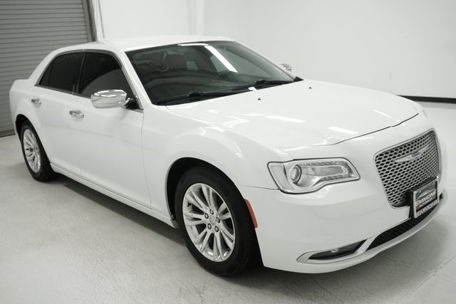 2017 Chrysler 300 Limited RWD - 23036449 - 2