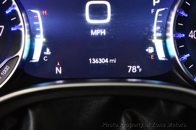 2017 Chrysler Pacifica Limited 4dr Wagon - 23037185 - 32