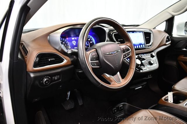 2017 Chrysler Pacifica Limited 4dr Wagon - 23037185 - 4