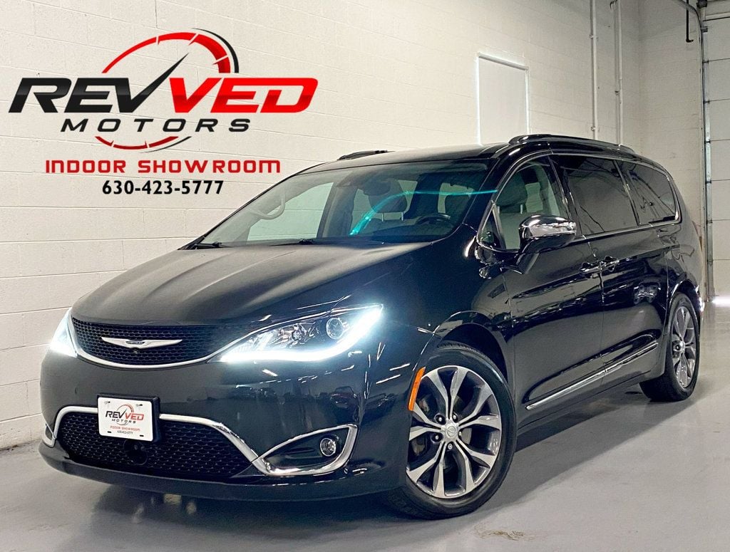 2017 Chrysler Pacifica Limited 4dr Wagon - 22624680 - 0