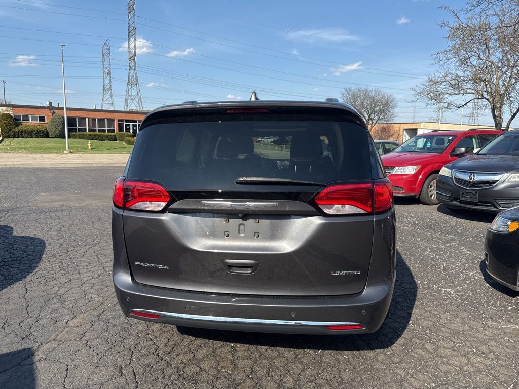 2017 Chrysler Pacifica Limited 4dr Wagon - 23005906 - 4