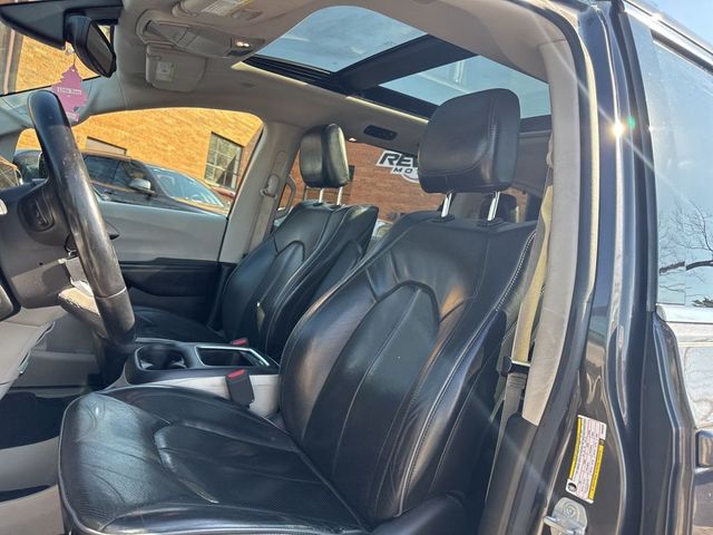 2017 Chrysler Pacifica Limited 4dr Wagon - 23005906 - 7