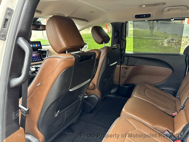 2017 Chrysler Pacifica Limited 4dr Wagon - 23068894 - 15
