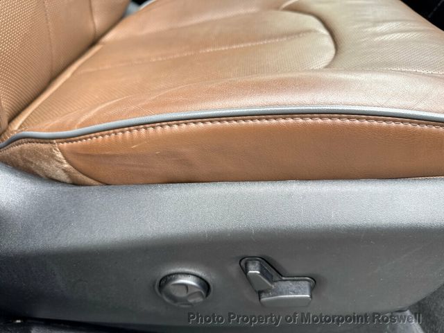 2017 Chrysler Pacifica Limited 4dr Wagon - 23068894 - 22