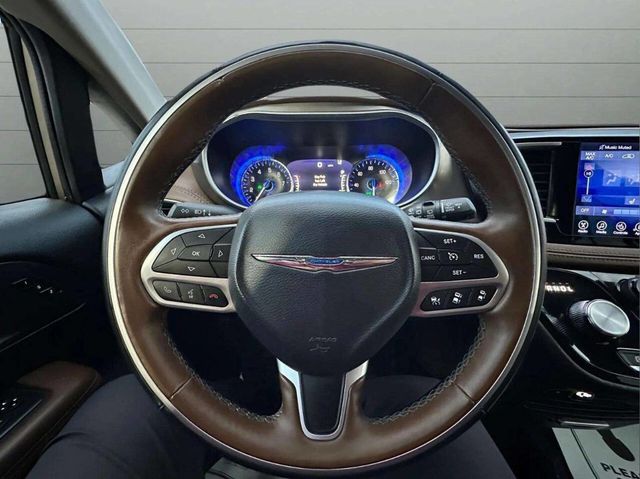 2017 Chrysler Pacifica Limited 4dr Wagon - 22940470 - 17