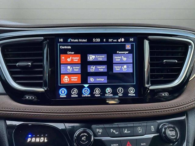 2017 Chrysler Pacifica Limited 4dr Wagon - 22940470 - 19