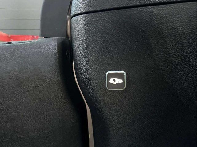 2017 Chrysler Pacifica Limited 4dr Wagon - 22940470 - 36