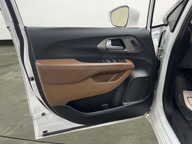 2017 Chrysler Pacifica Limited 4dr Wagon - 22976969 - 9