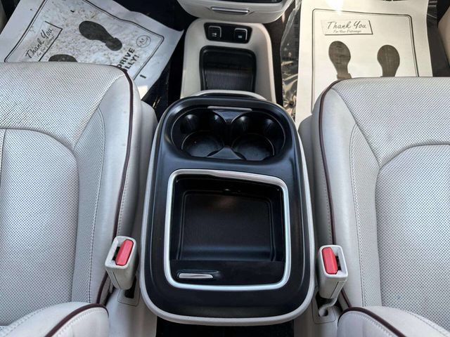 2017 Chrysler Pacifica Limited 4dr Wagon - 23007409 - 19