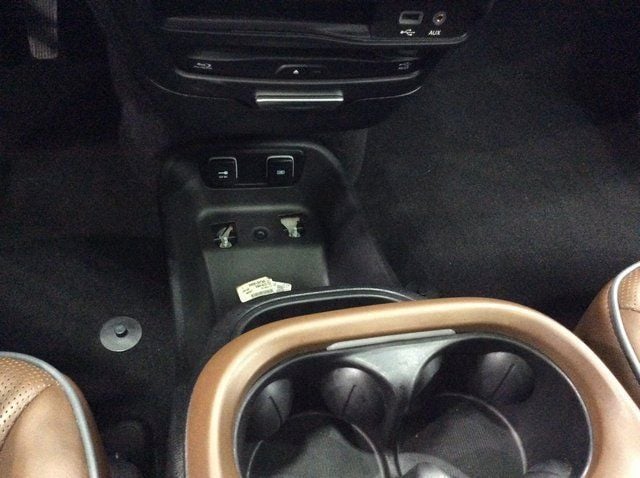 2017 Chrysler Pacifica Limited 4dr Wagon - 22965673 - 23