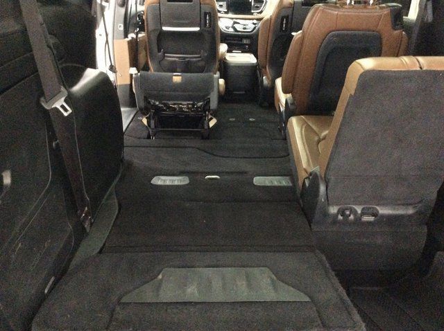 2017 Chrysler Pacifica Limited 4dr Wagon - 22965673 - 32