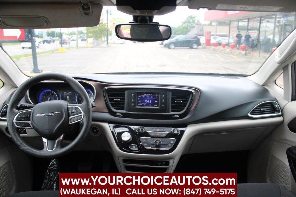 2017 Chrysler Pacifica LX 4dr Wagon - 22927948 - 12