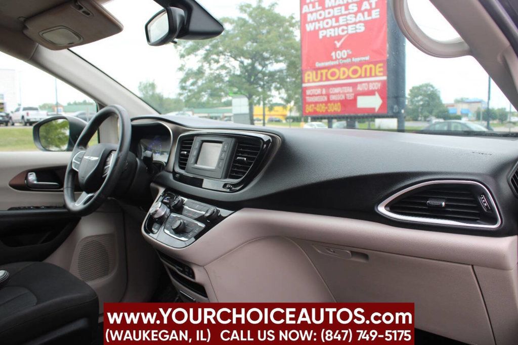 2017 Chrysler Pacifica LX 4dr Wagon - 22927948 - 26