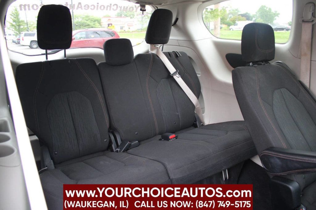 2017 Chrysler Pacifica LX 4dr Wagon - 22927948 - 28