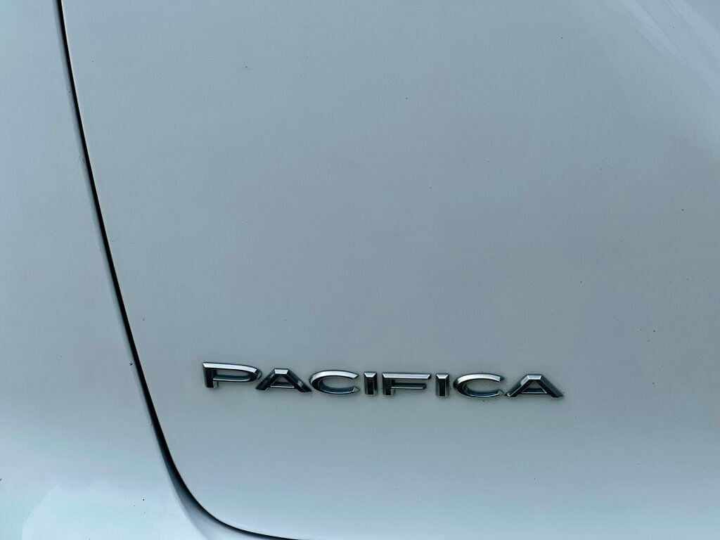 2017 Chrysler Pacifica LX 4dr Wagon - 23018915 - 9