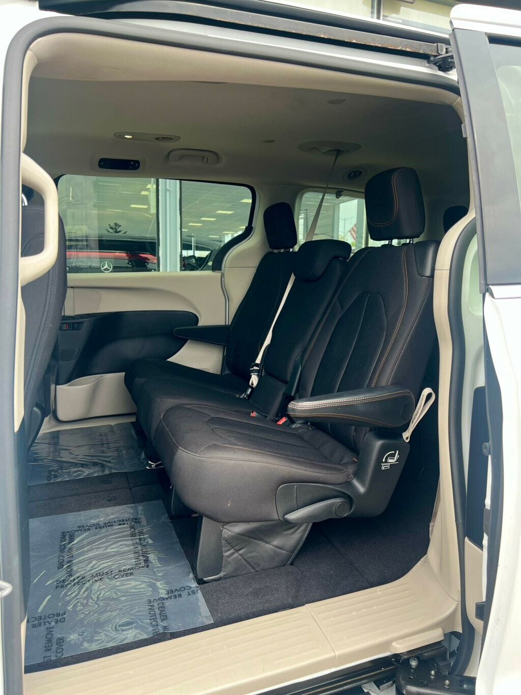 2017 Chrysler Pacifica LX 4dr Wagon - 23018915 - 13