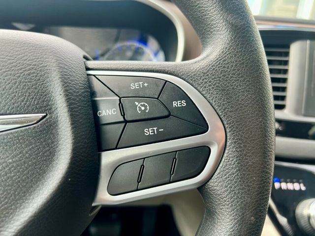 2017 Chrysler Pacifica LX 4dr Wagon - 23018915 - 17