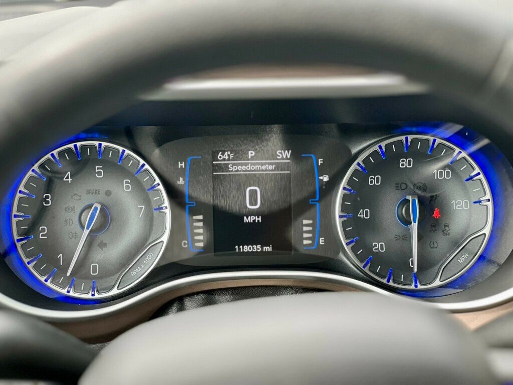 2017 Chrysler Pacifica LX 4dr Wagon - 23018915 - 18