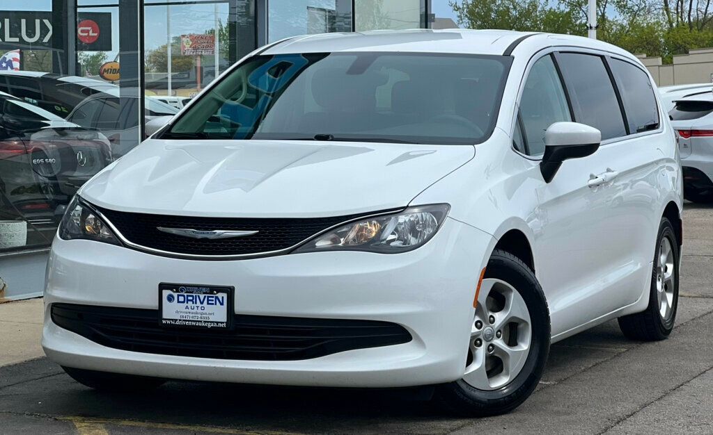 2017 Chrysler Pacifica LX 4dr Wagon - 23018915 - 30