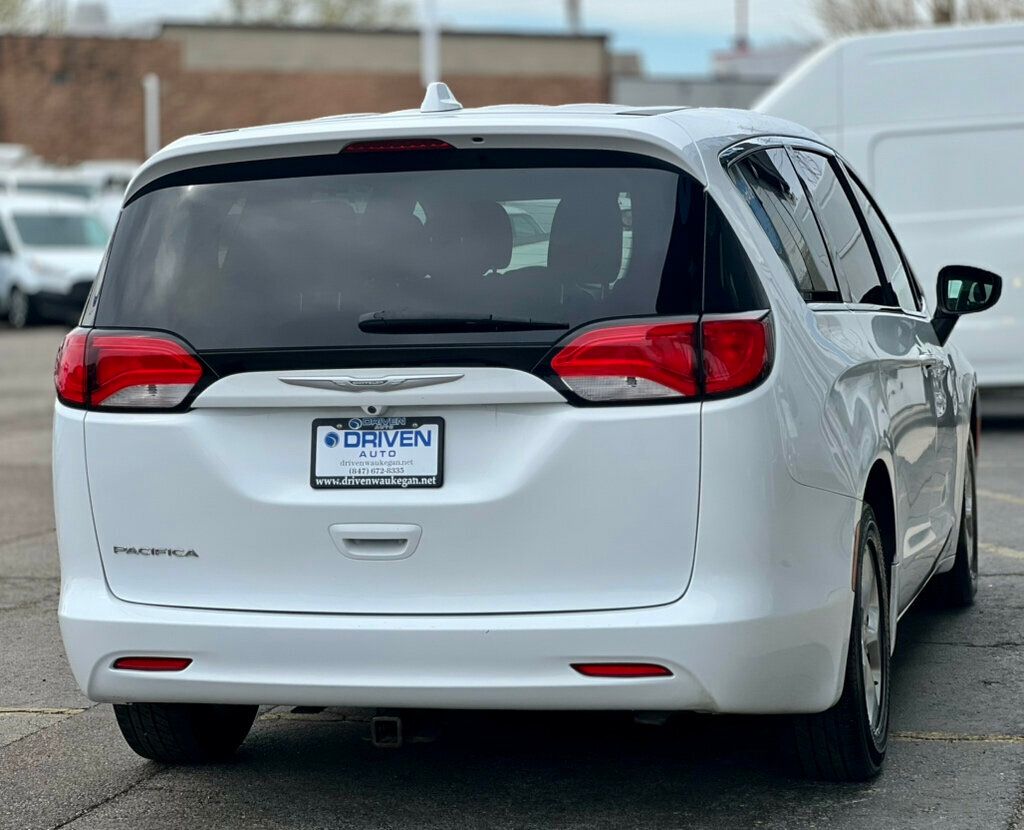 2017 Chrysler Pacifica LX 4dr Wagon - 23018915 - 34