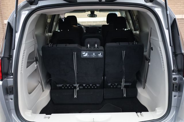 2017 Chrysler Pacifica LX 4dr Wagon - 22935937 - 10