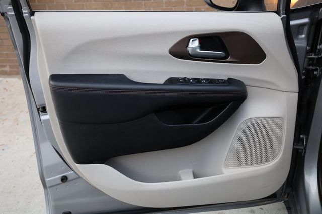 2017 Chrysler Pacifica LX 4dr Wagon - 22935937 - 12