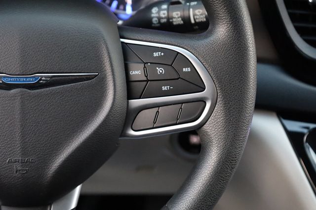 2017 Chrysler Pacifica LX 4dr Wagon - 22935937 - 25