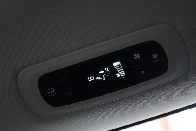 2017 Chrysler Pacifica LX 4dr Wagon - 22935937 - 27