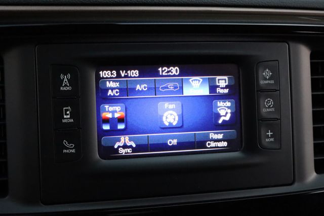 2017 Chrysler Pacifica LX 4dr Wagon - 22935937 - 31