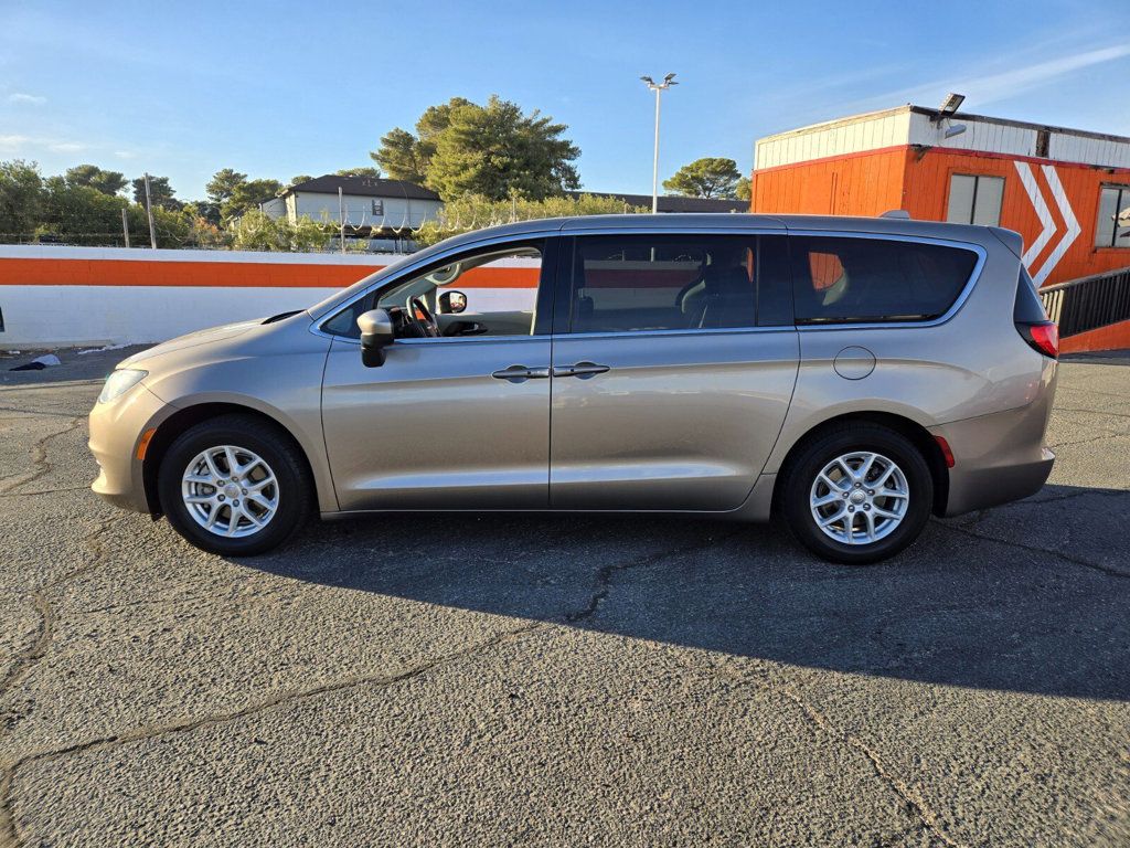 2017 Chrysler Pacifica Touring 4dr Wagon - 22763755 - 1