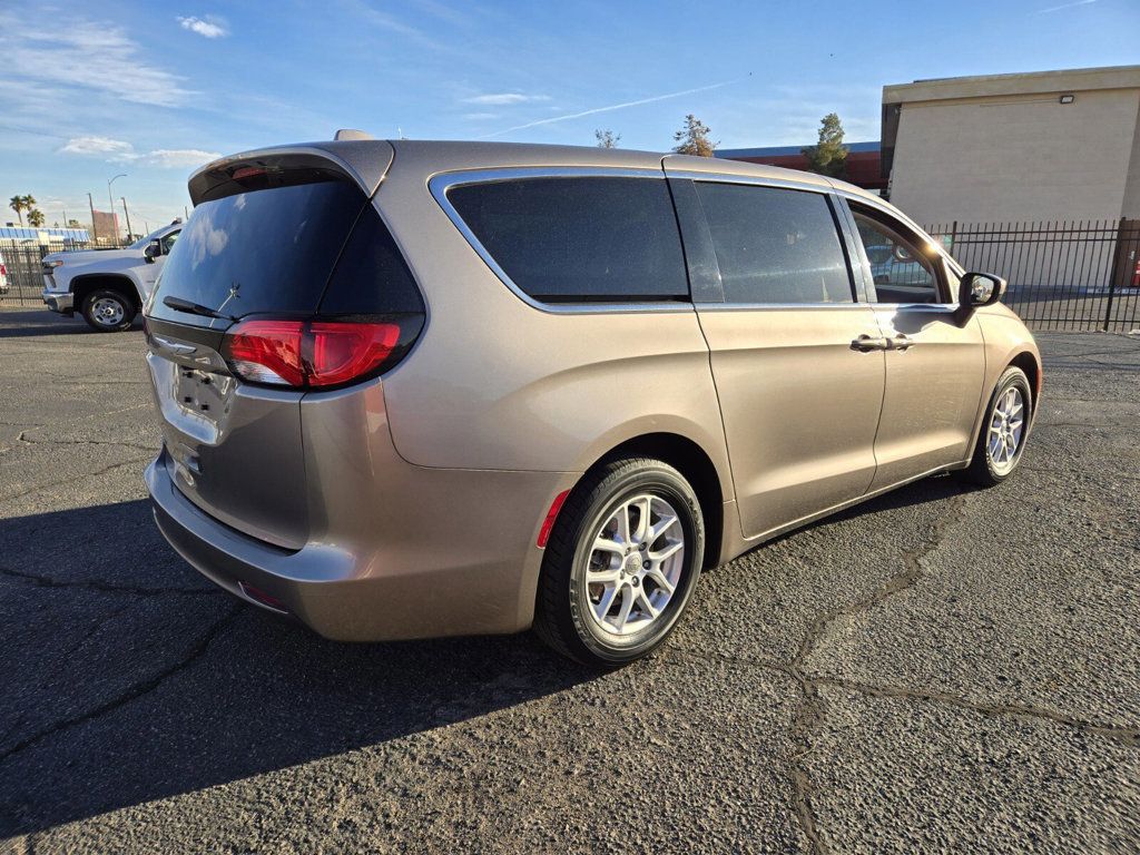 2017 Chrysler Pacifica Touring 4dr Wagon - 22763755 - 2