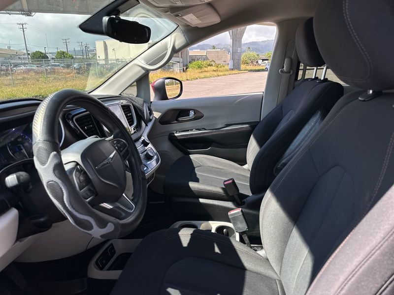 2017 Chrysler Pacifica Touring 4dr Wagon - 23038658 - 12