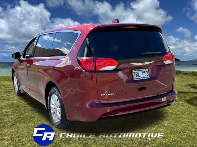 2017 Chrysler Pacifica Touring 4dr Wagon - 23038658 - 4