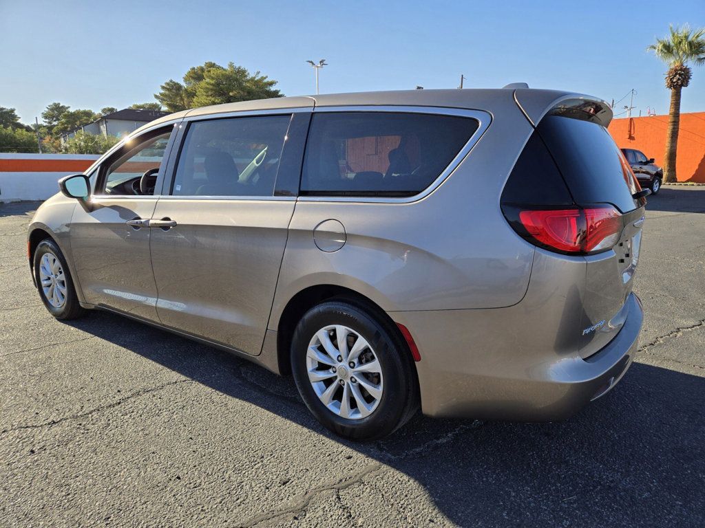 2017 Chrysler Pacifica Touring 4dr Wagon - 22603987 - 2