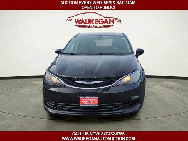 2017 Chrysler Pacifica Touring 4dr Wagon - 23003891 - 1