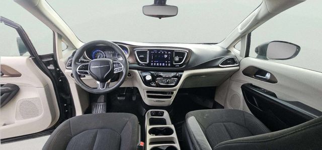 2017 Chrysler Pacifica Touring 4dr Wagon - 23003891 - 7