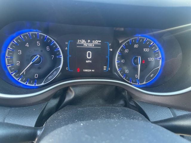 2017 Chrysler Pacifica Touring 4dr Wagon - 22973412 - 10